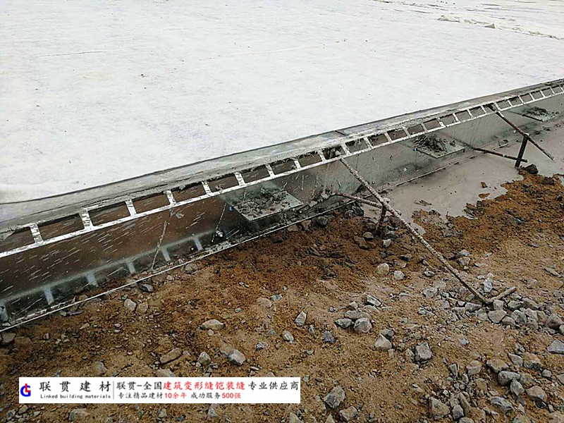 盘锦市铠装缝案例